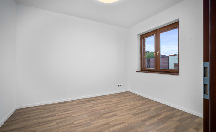 Newly built 3- bedroom family house with garden for rent in Slovenský Grob - fotografia 14