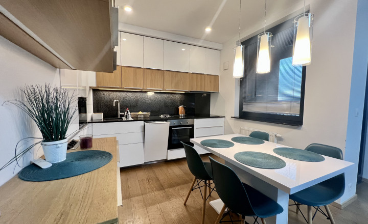 Beautiful 1- bedroom apartment in a new building with loggia and parking for rent in the Old Town - fotografia 3