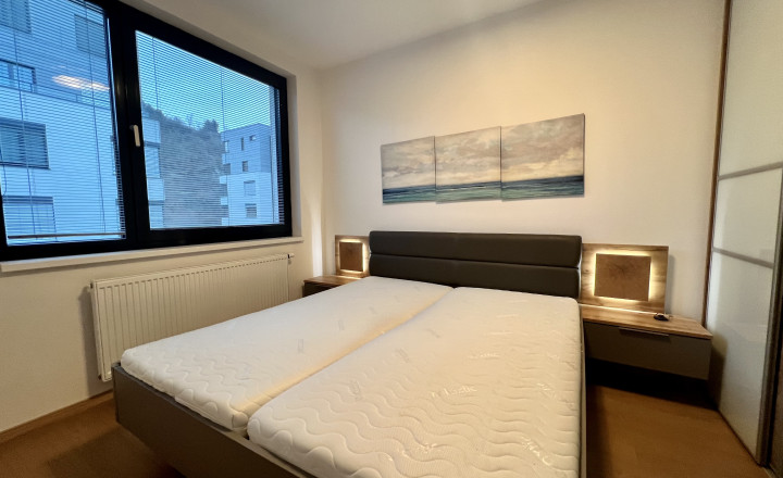 Beautiful 1- bedroom apartment in a new building with loggia and parking for rent in the Old Town - fotografia 5