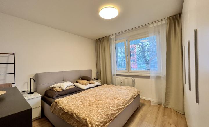 Veľmi pekný 3i byt s balkónom na prenájom v Ružinove - fotografia 7