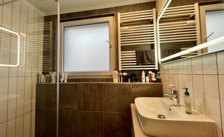 Veľmi pekný 3i byt s balkónom na prenájom v Ružinove - fotografia 10