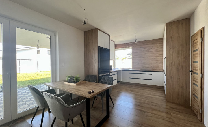 Novostavba 4- izbový bungalov so záhradou na predaj v Lehniciach PREDANÝ - fotografia 2
