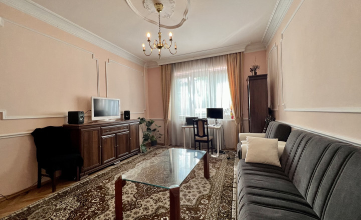 Elegant 1-bedroom apartment with a balcony for sale in the Old Town - fotografia 1