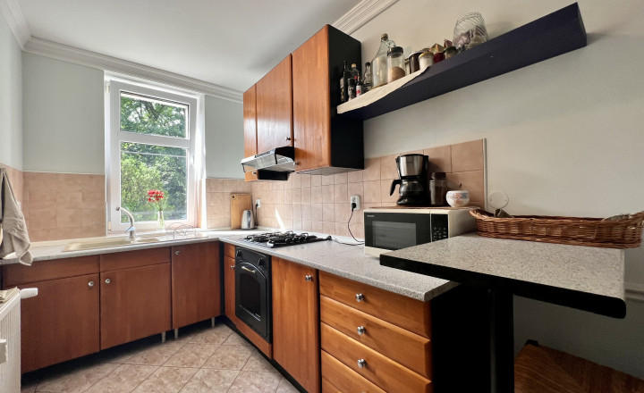 Elegant 1-bedroom apartment with a balcony for sale in the Old Town - fotografia 3