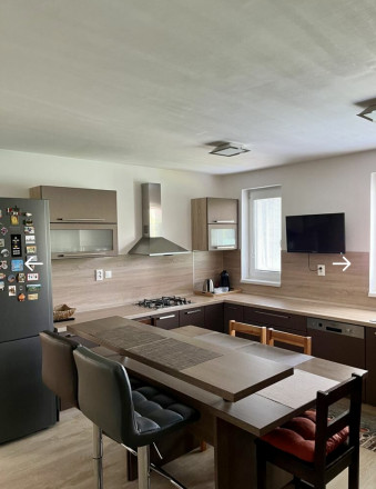 A large family house with a large plot of land for sale in Šamorín - fotografia 14