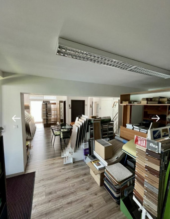 A large family house with a large plot of land for sale in Šamorín - fotografia 17