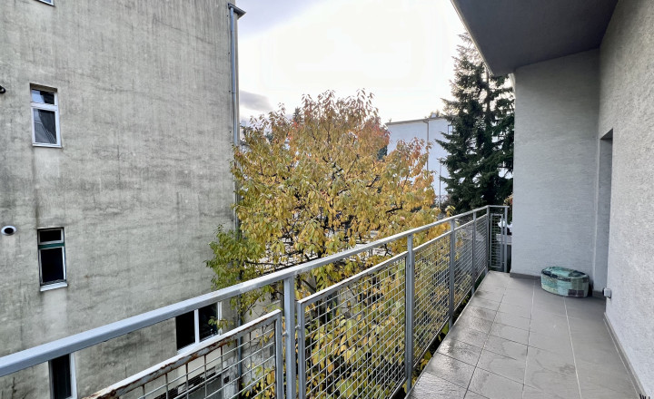 Priestranný 2- izbový byt s balkónom na prenájom v Starom meste - fotografia 9