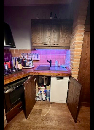 Moderný kompletne zrekonštruovaný 2- izbový byt na prenájom v Rači - fotografia 8