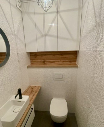 Moderný klimatizovaný 2- izbový byt s balkónom na prenájom v Starom meste - fotografia 13