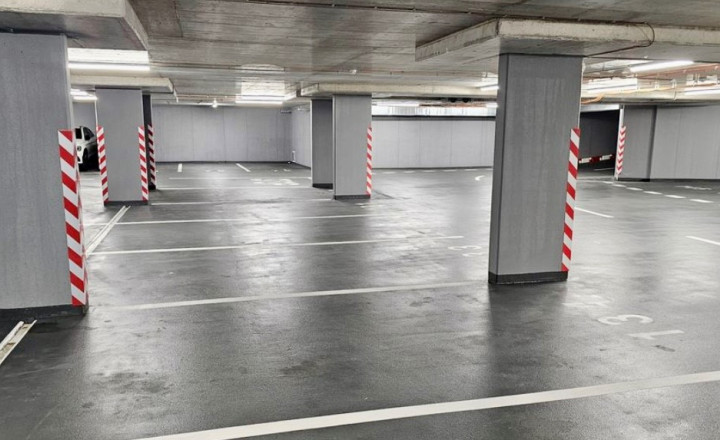 Moderný 2- izbový byt s terasou a parkovaním na prenájom v Starom meste - fotografia 16