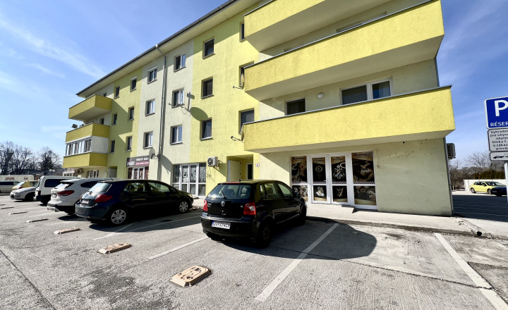 Príjemný klimatizovaný 3- izbový byt v novostavbe s balkónom na predaj v Dunajskej Strede PREDANÝ - fotografia 16