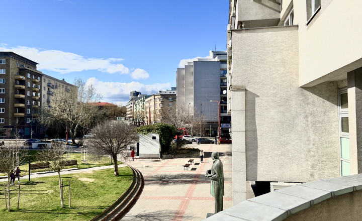 Administratívne priestory v centre s vlastným vchodom, terasou a parkovaním - fotografia 13