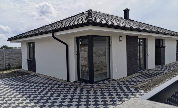 Novostavba 4- izbový bungalov so záhradou na predaj v Lehniciach PREDANÝ - fotografia 13