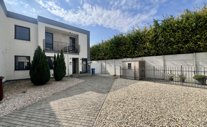 Very nice air-conditioned 2- bedroom apartment in a new building with a balcony for sale in Dunajská Streda - fotografia 17