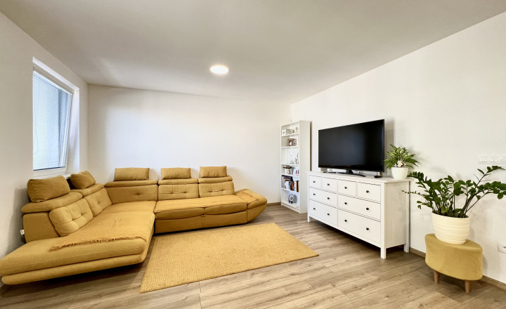 Very nice air-conditioned 2- bedroom apartment in a new building with a balcony for sale in Dunajská Streda