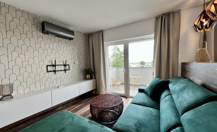 Modern 1-bedroom apartment with balcony and parking for sale in Rovinka - fotografia 1