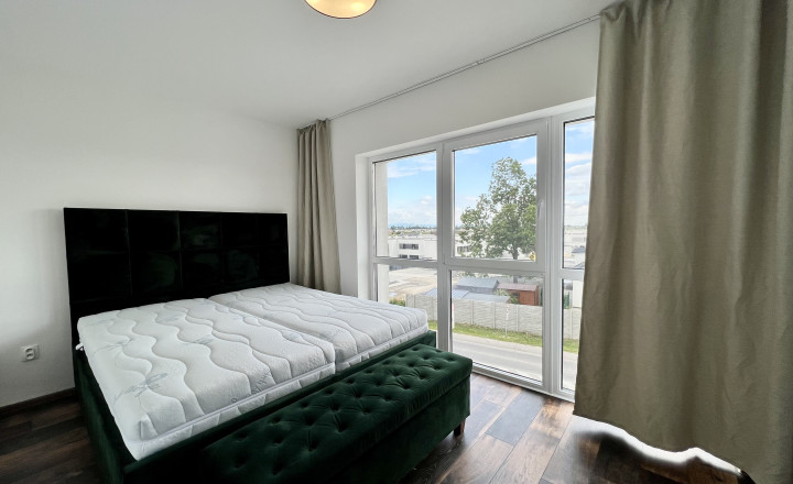 Modern 1-bedroom apartment with balcony and parking for sale in Rovinka - fotografia 7