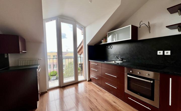 Pleasant 1- bedroom apartment with balcony for sale in Malinovo - fotografia 2