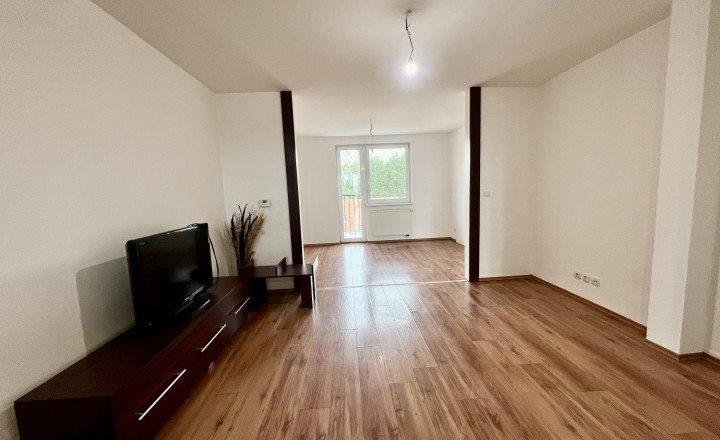Pleasant 1- bedroom apartment with balcony for sale in Malinovo - fotografia 4