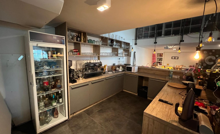Priestranný nebytový priestor 270m2 na prenájom Karlova Ves - fotografia 12