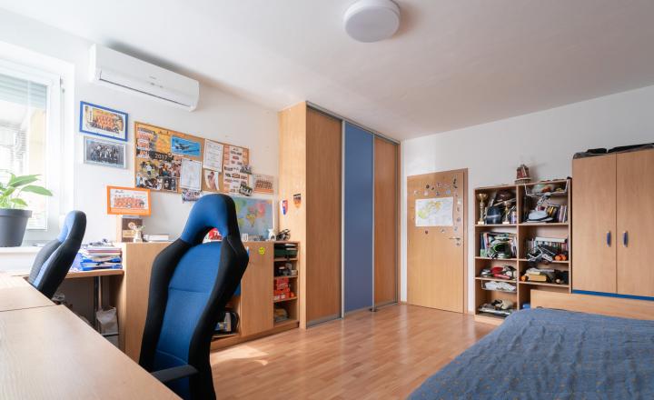 Priestranný 3- izbový byt s balkónom na predaj vo Vrakuni - fotografia 8