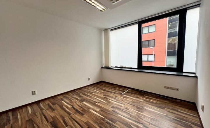 Air-conditioned office space for rent in the Old Town - fotografia 5