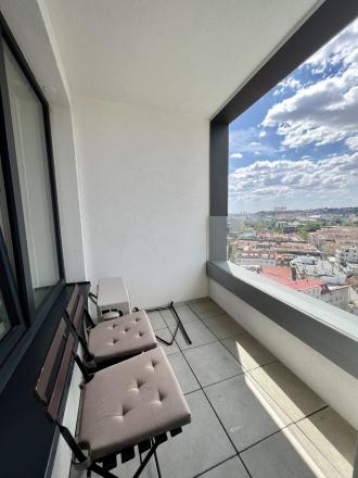 Nadštandardný 2- izbový byt s lodžiou na prenájom v Starom meste - fotografia 11
