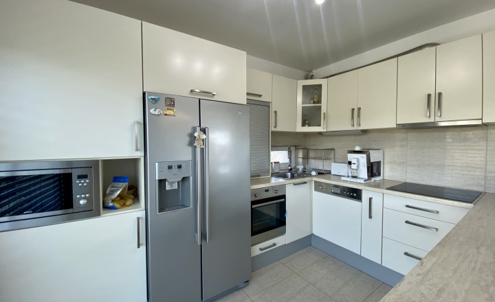 5-room family house, garden, parking, for rent Nové mesto - fotografia 7