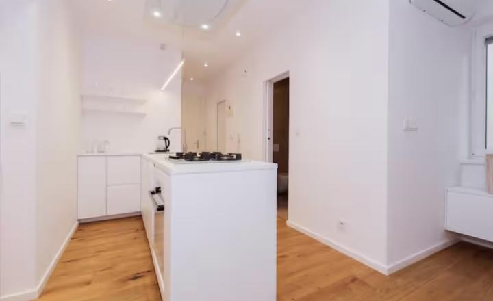 Fully renovated 2-room apartment for rent in the Old Town - fotografia 10