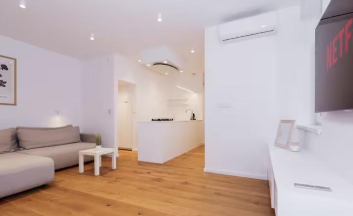 Fully renovated 2-room apartment for rent in the Old Town - fotografia 8