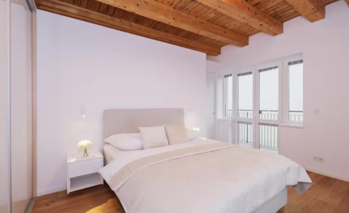 Fully renovated 2-room apartment for rent in the Old Town - fotografia 11