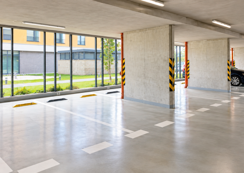 Garage 16m2 for rent in Nový Ružinov