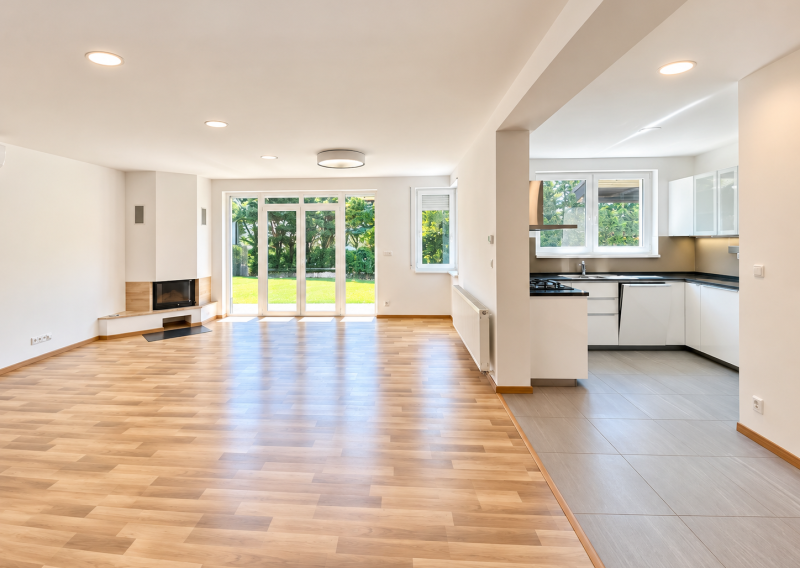 6-room family house, usable area 265 m² / garden 600 m²