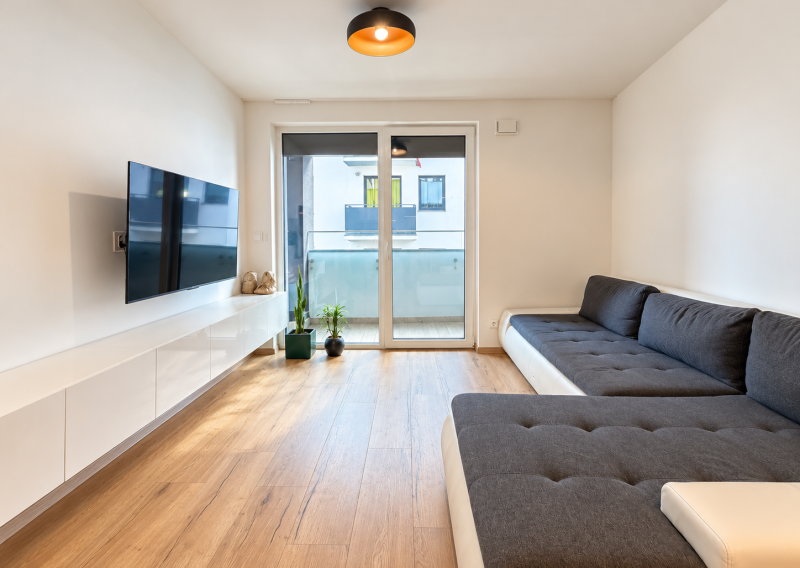 2-izbový byt novostavba 52m2 lodžia parkovanie prenájom Rovinka